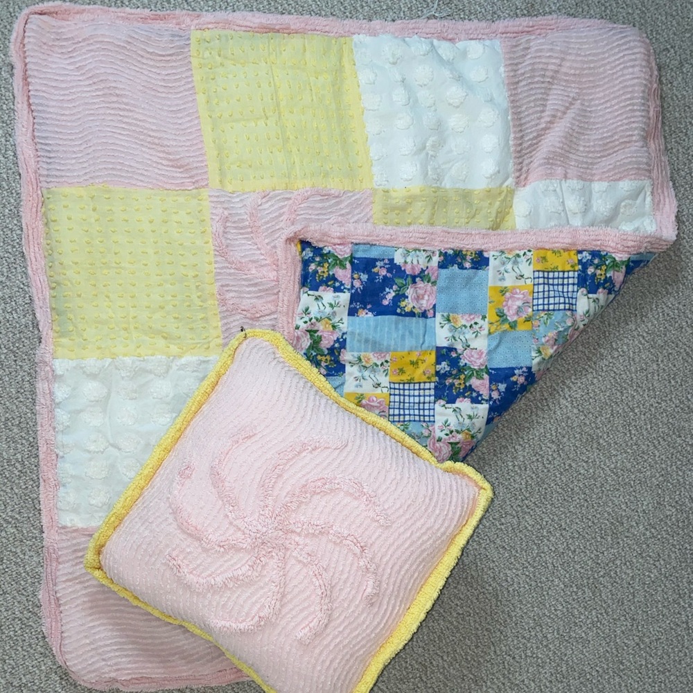 Vintage Chenille/Flannel Coverlet and Pillow